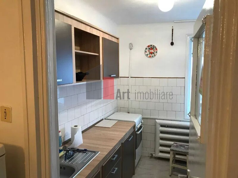 Calea Grivitei, Metrou Grivita, apartament cu 2 camere.